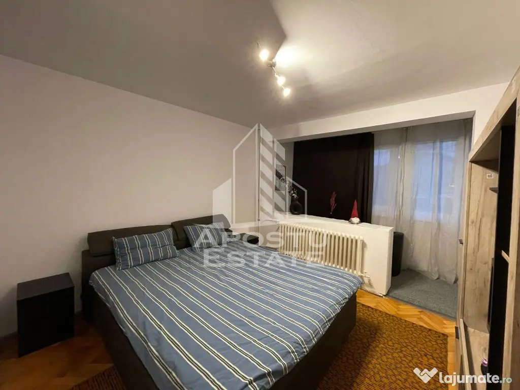 Apartament 2 camere, Decomandat, zona Spitalul Judetean.