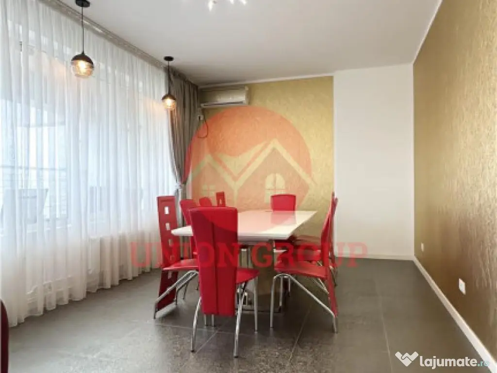 Apartament 4 Camere 135 MP, cu Vedere Superba la Mare si la