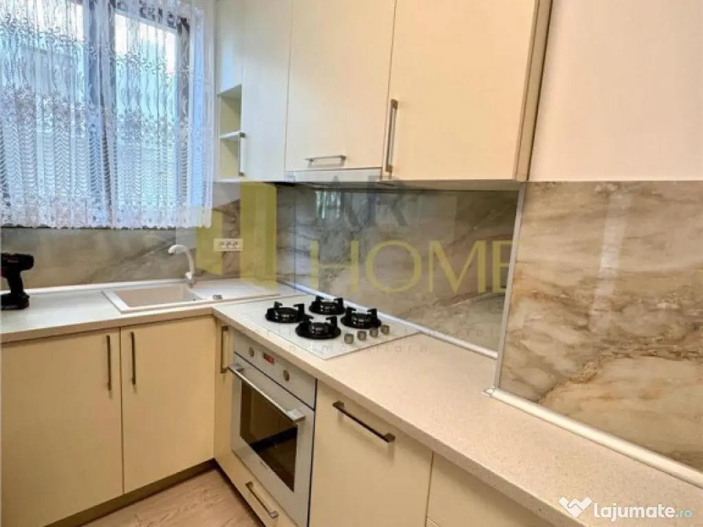 Apartament 3 camere, prima , parcare subterana-Ploiesti-Albe 