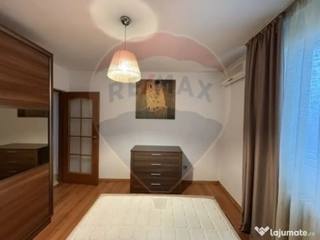 VANZARE Apartament cu 2 camere in zona Favorit / Drumul T... 