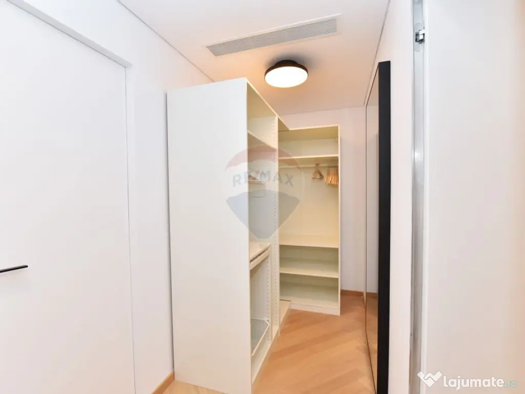 Vanzare Apartament 3 camere imobil 2024 | Piata Universit... 