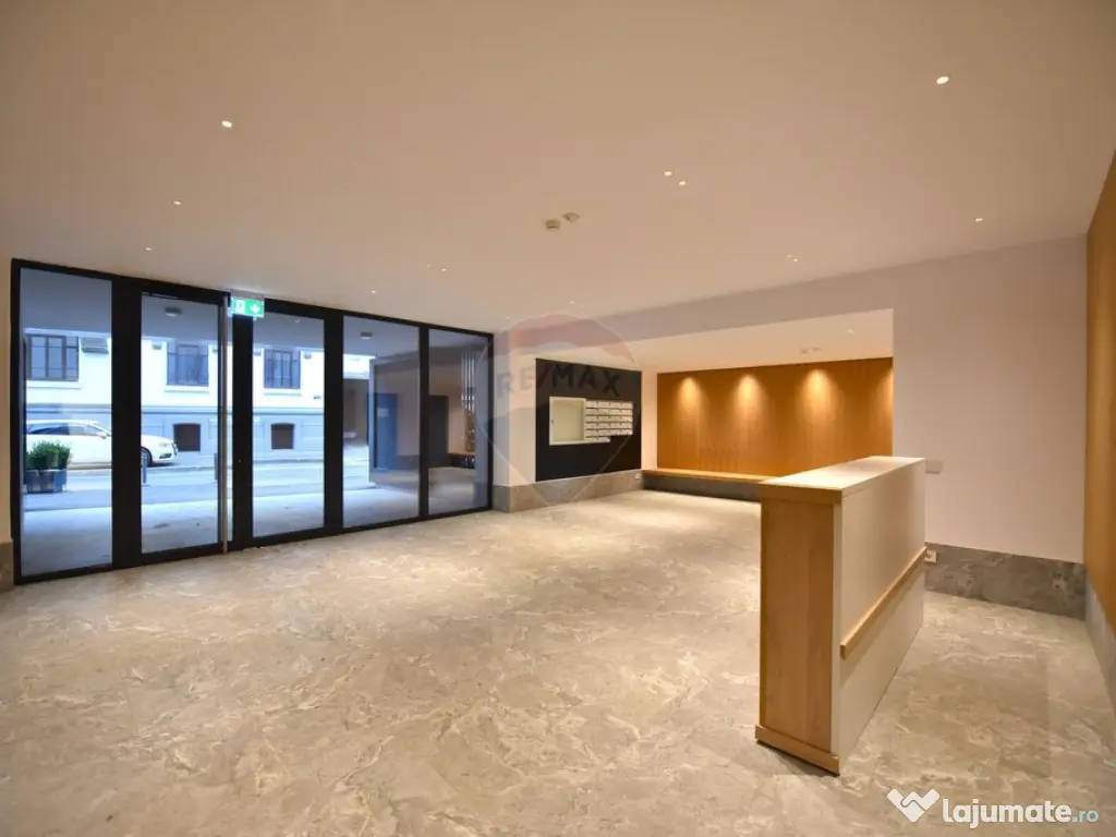 Vanzare Apartament 3 camere imobil 2024 | Piata Universit... 