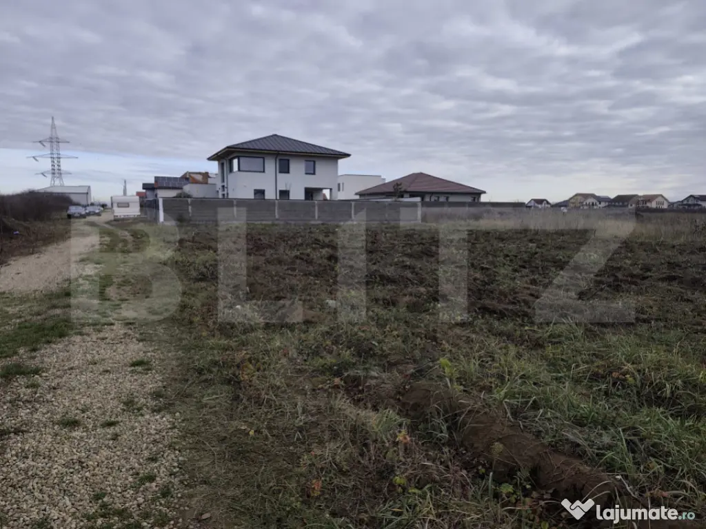 De vanzare teren intravilan in cartierul Viena Rezidence