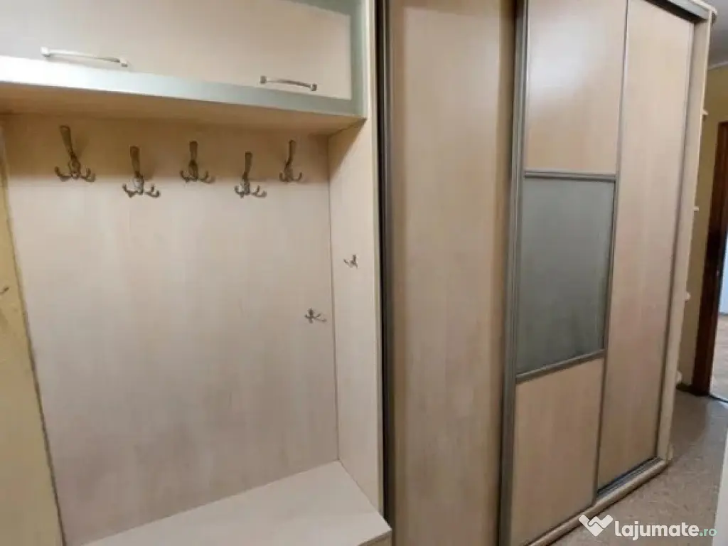 Garsoniera de vanzare zona Prosper 