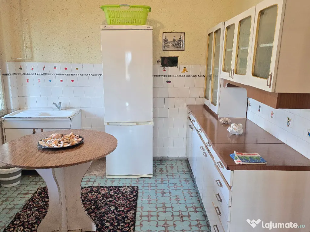 Vand casa in Deva, D+P, zona ultracentrala (E. Vacarescu), 