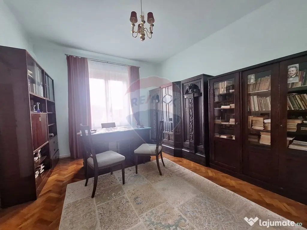 Apartament 4 camere , pet friendly, cu parcare si curte, ... 