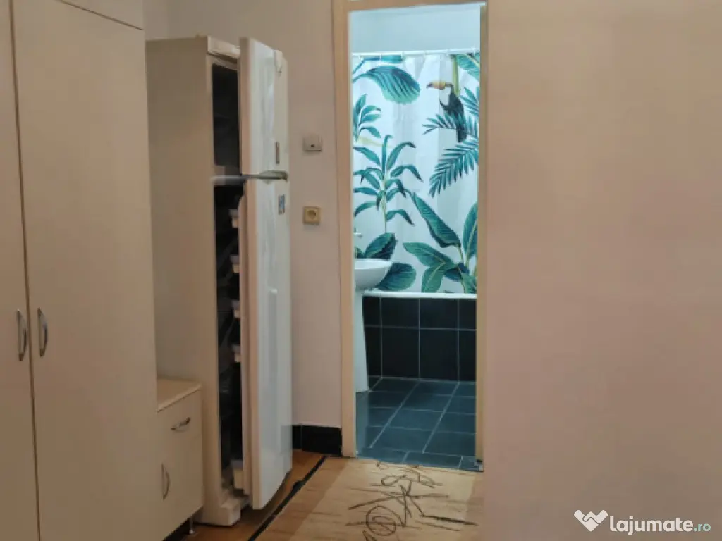 Apartament 2 camere, etaj 3/4, zona Republicii Ploiesti 