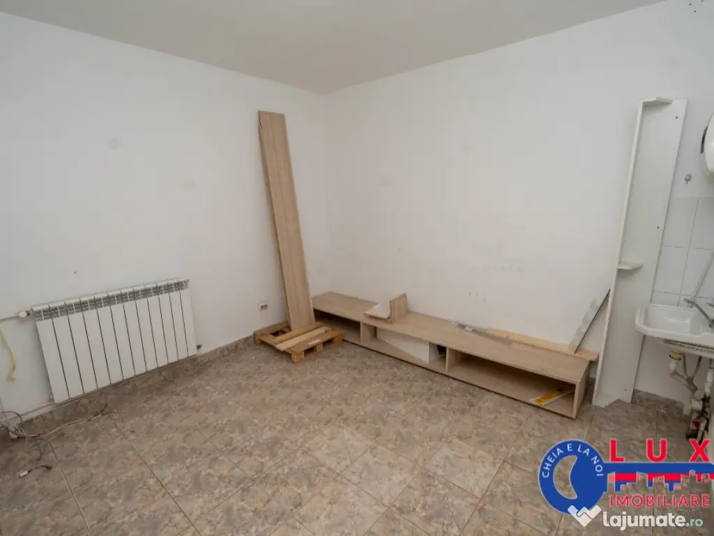 ID 6104 Spatiu comercial de vanzare *Piata Noua 