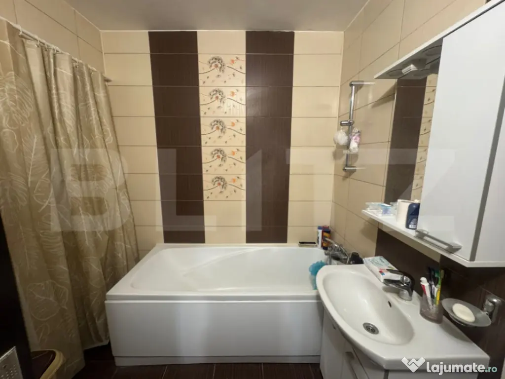 Apartament 3 camere, etaj 1, izolat exterior – ideal pentr