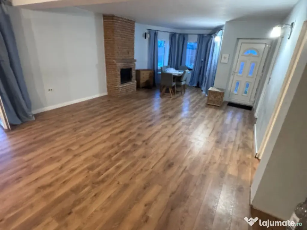 Casa P+M de vanzare, situata in Poiana-Constanta 