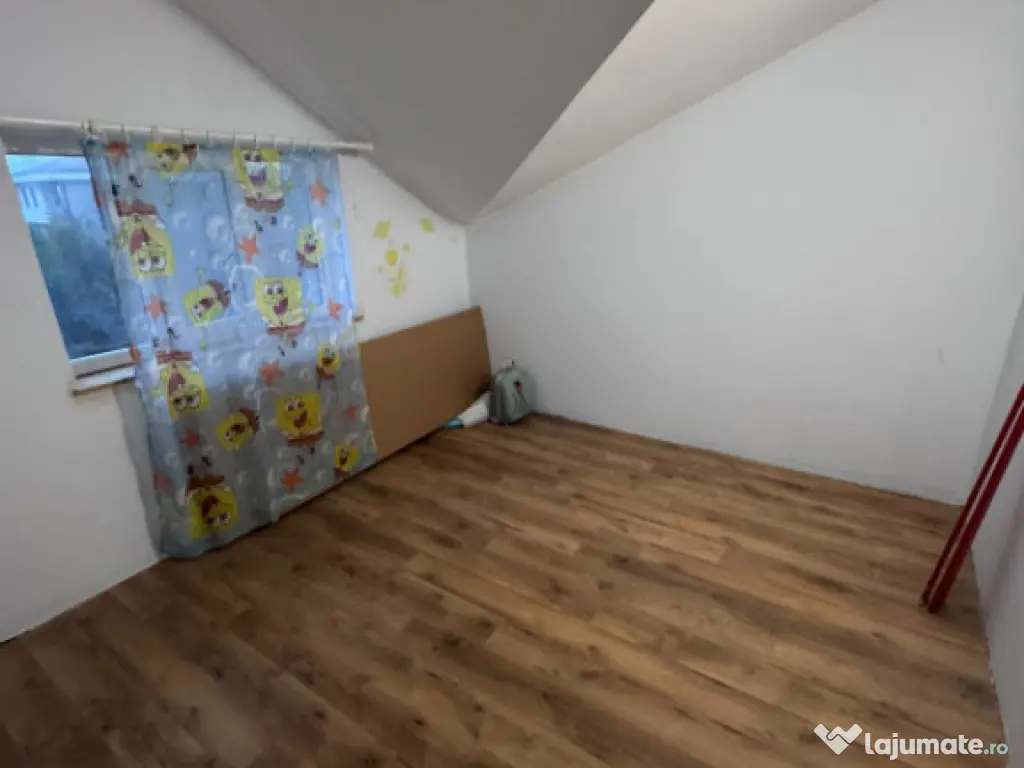 Casa P+M de vanzare, situata in Poiana-Constanta 