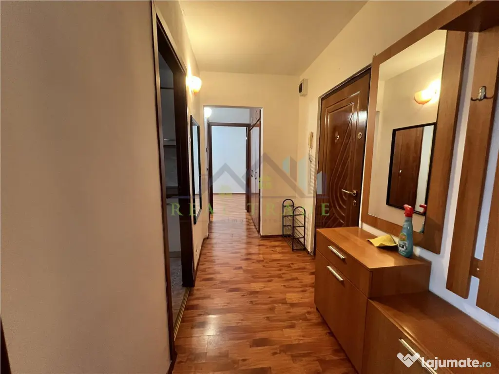 Apartament 2 camere decomandat Centrul Civic- AFI