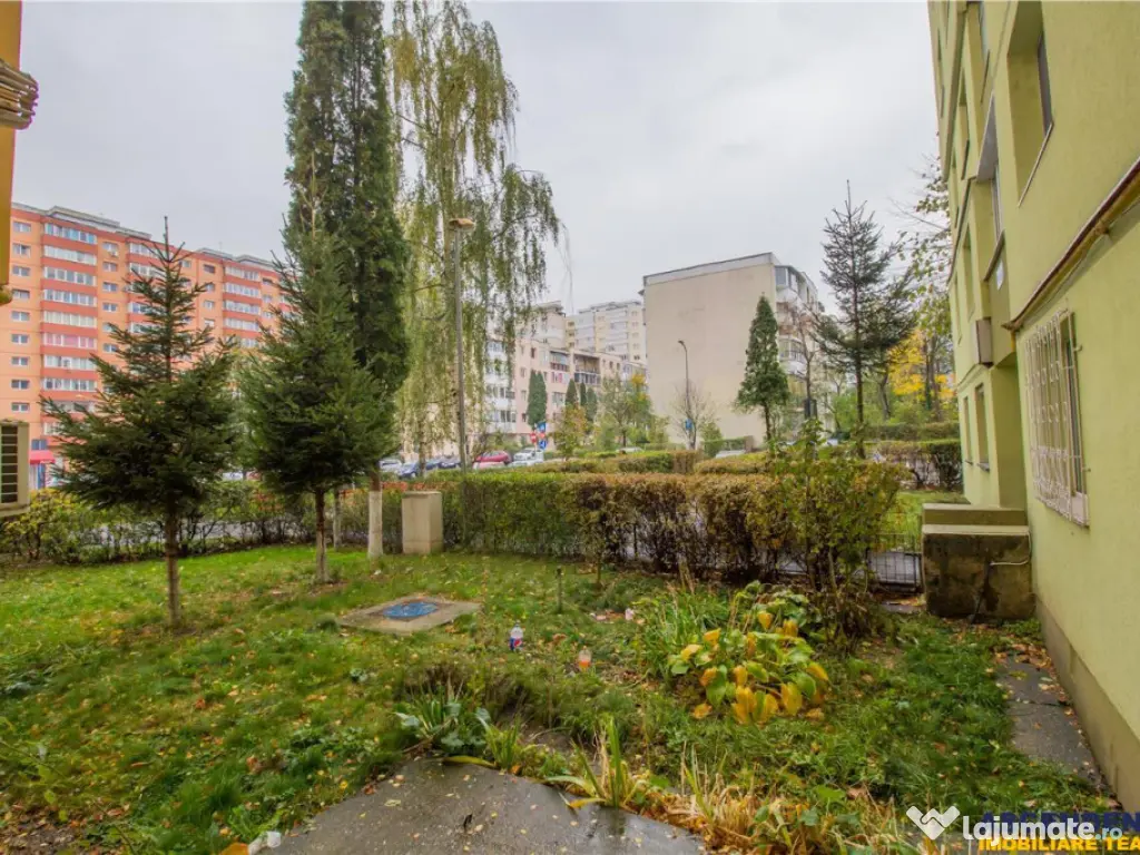 Decomandat, etaj1, Astra, Brasov