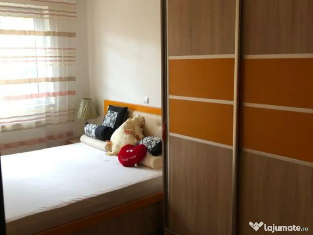 Decomandat, etaj1, Astra, Brasov