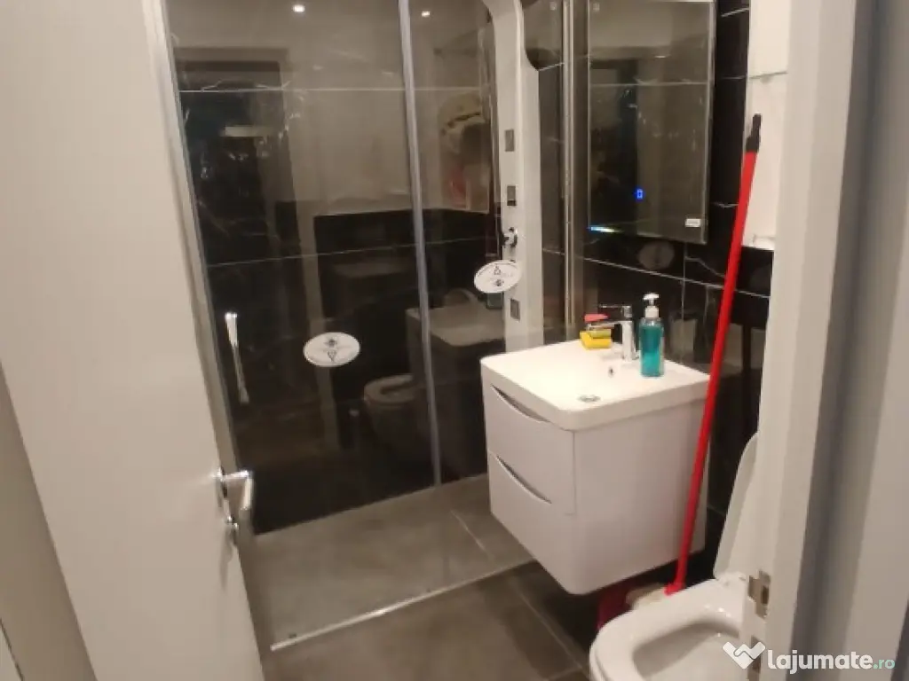 Apartament 2 camere de vanzare, zona Ursului (Centrala) 