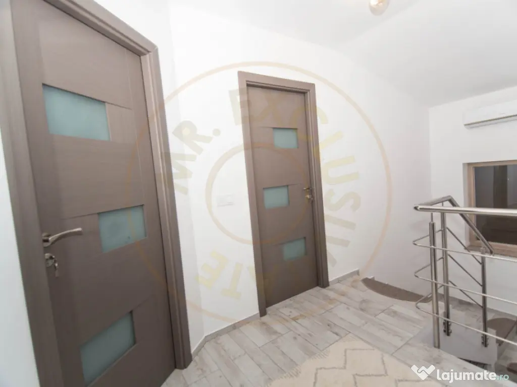 Casa 4 camere langa padure - mobilata si utilata complet - 