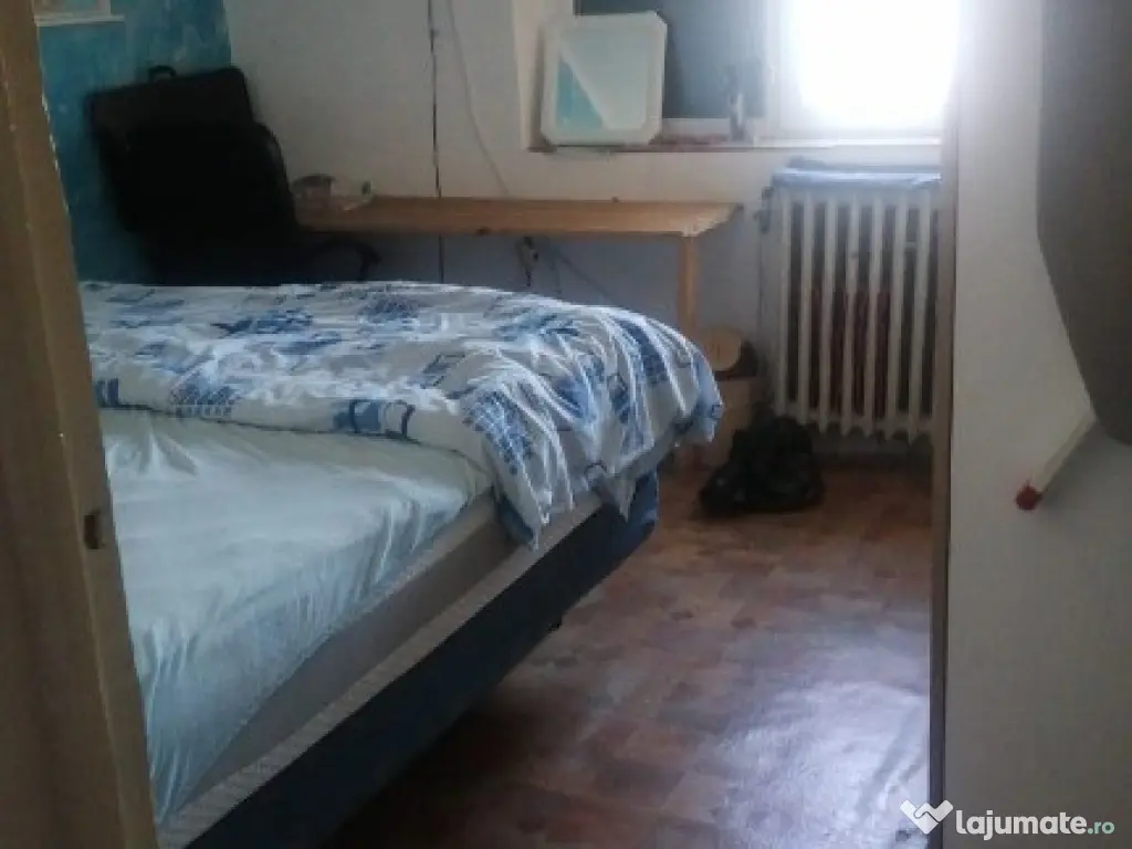 Apartament cu 2 camere ~ zona Brosteni ~ etaj 3 din 4 ~ confort 1 dec 