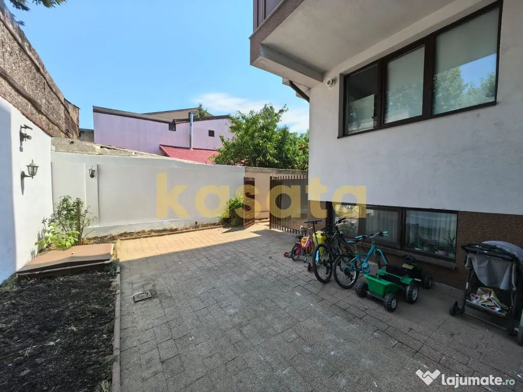 OPORTUNITATE | APARTAMENT 3 CAMERE CU CURTE PROPRIE | CON... 