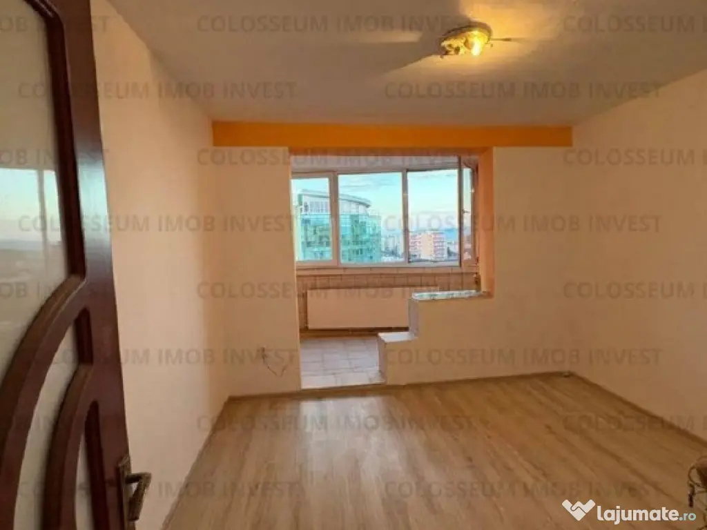 Apartament 3 camere, decomandat, spatios, balcoane, boxa, zona Vlahuta