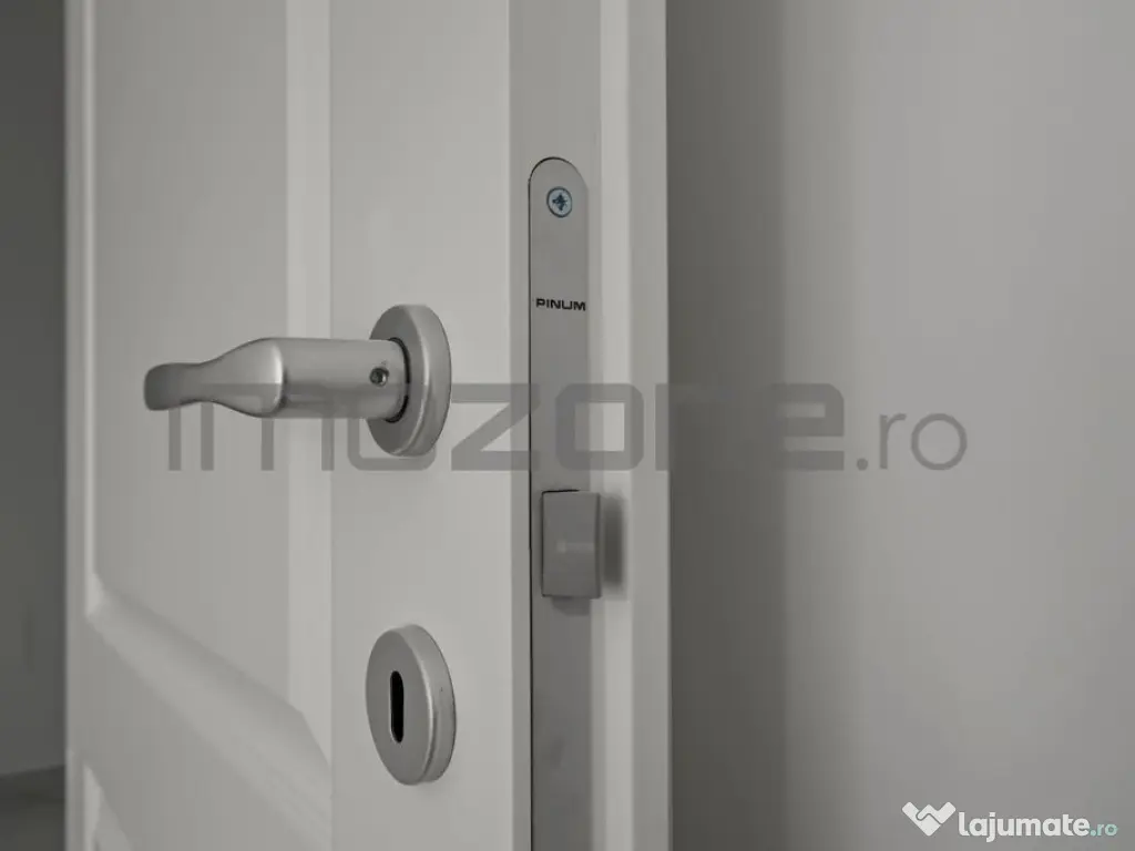 2 CAMERE, etaj 2, 63 mp, CENTRALA PROPRIE , metrou in apr... 