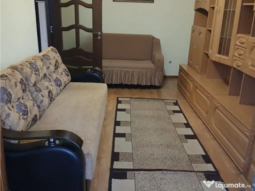 Garsoniera de inchiriat- pentru un cuplu, Tractorul, Brasov 