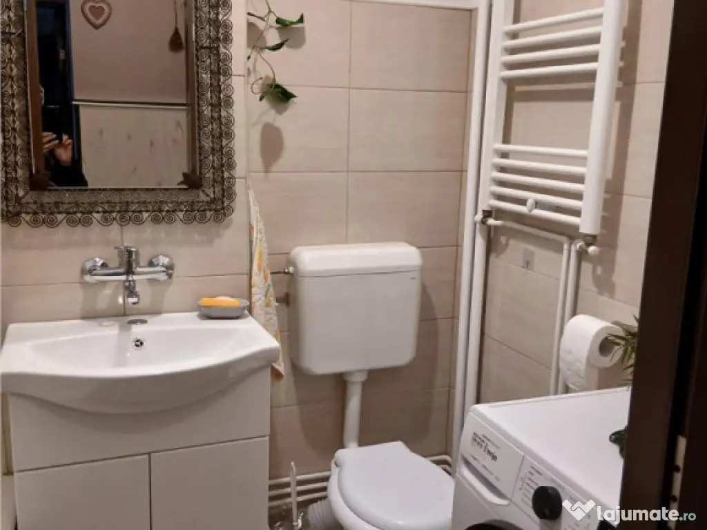 Garsoniera de inchiriat- pentru un cuplu, Tractorul, Brasov 