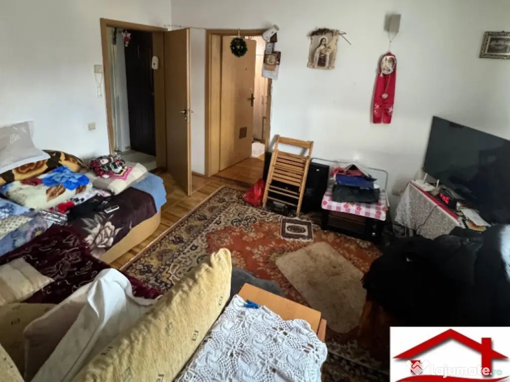 Apartament 3 camere,Str.Viforului,semi-central, PRET PROMO 33.000 EURO 