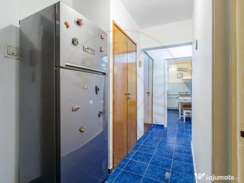 Apartament 3 camere Metrou Favorit