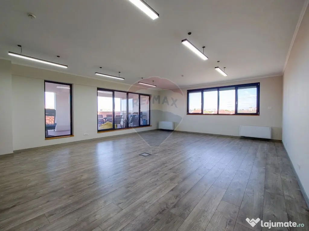 Spațiu de birou de închiriat în zona BBSO, cu dublu ac... 