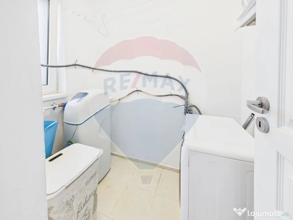 Casa moderna cu 4 camere de vanzare Buftea 