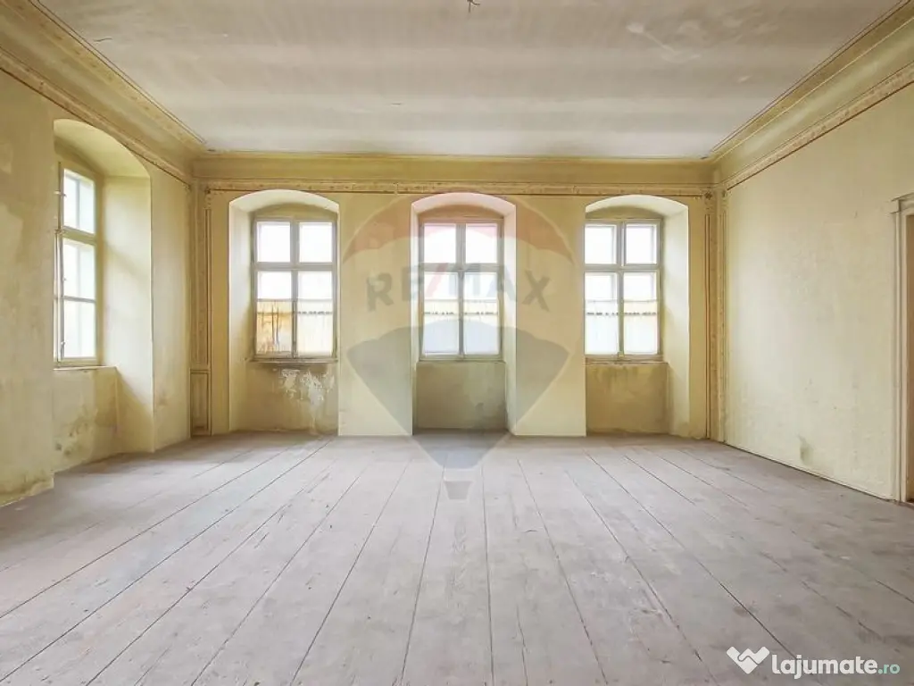 Casă singură în curte, de închiriat, Schei! 