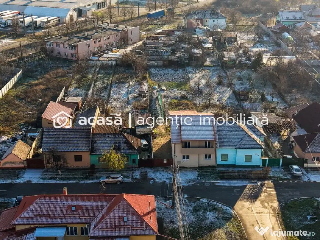 Casă nouă cu etaj semifinalizată în Aradul Nou 