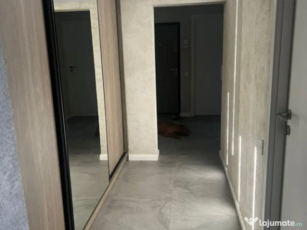 Apartament 3 camere zona Berceni ,Aparatorii Patriei cu centrala 