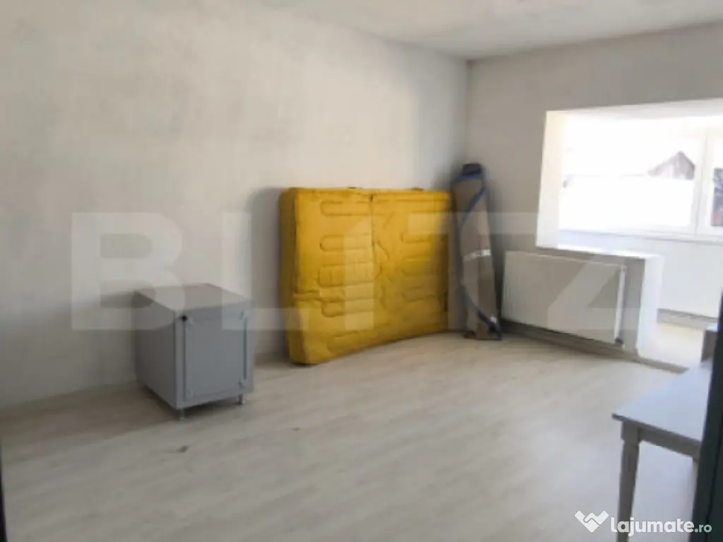 Apartament 4 camere, 85 mp, zona Burdujeni