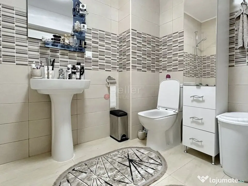 Parc si Facilitati in Zona