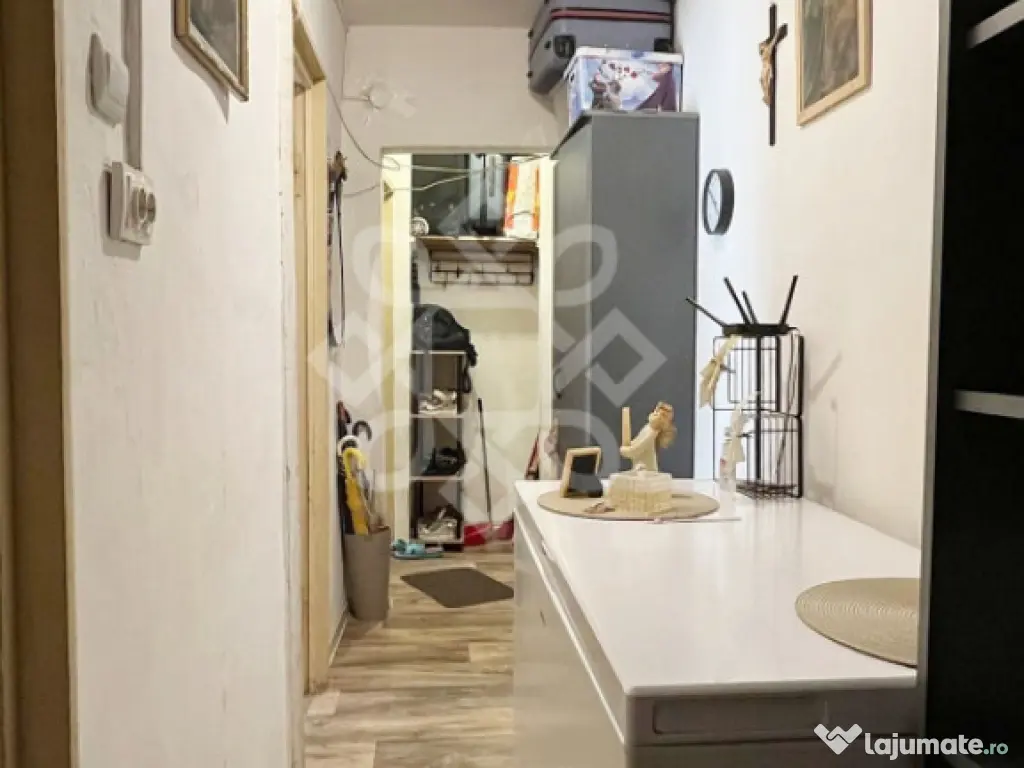 Apartament cu 3 camere la etajul 2 in Nufarul 