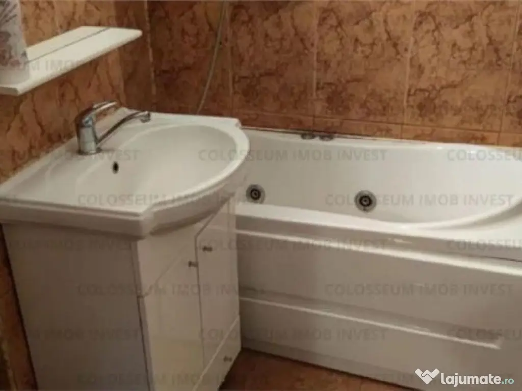 Apartament 3 camere, decomandat - zona Astra 