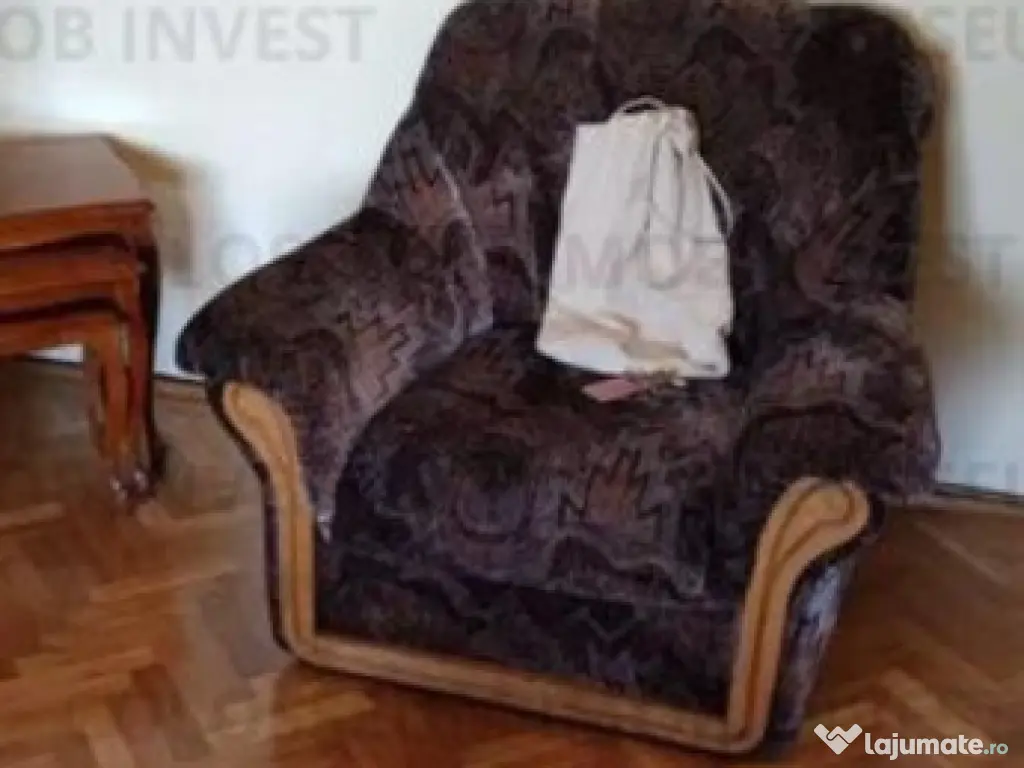 Apartament 3 camere, decomandat - zona Astra 