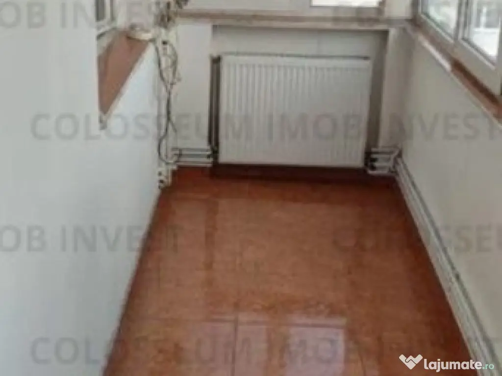 Apartament 3 camere, decomandat - zona Astra 