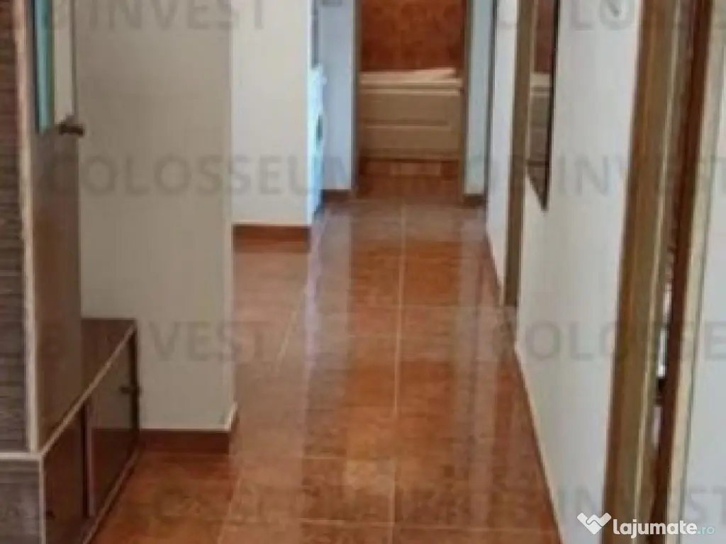 Apartament 3 camere, decomandat - zona Astra 