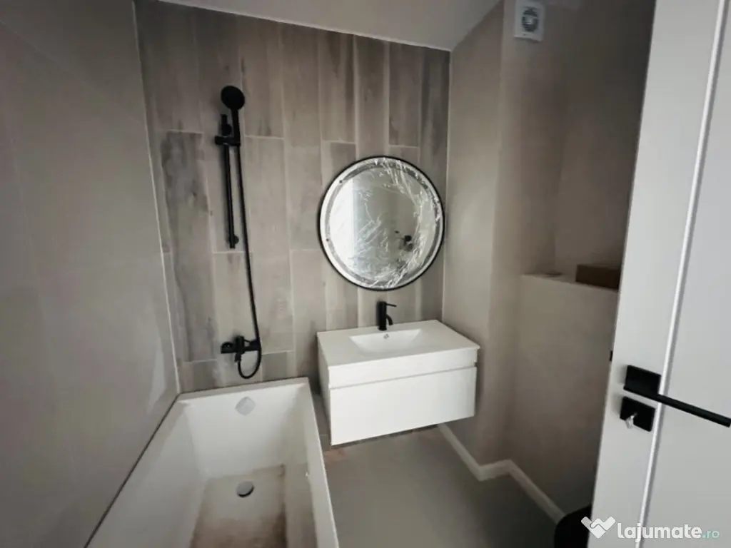 Penthouse 4 camere 105 mp, terasă 108 mp superb, Orhideelor