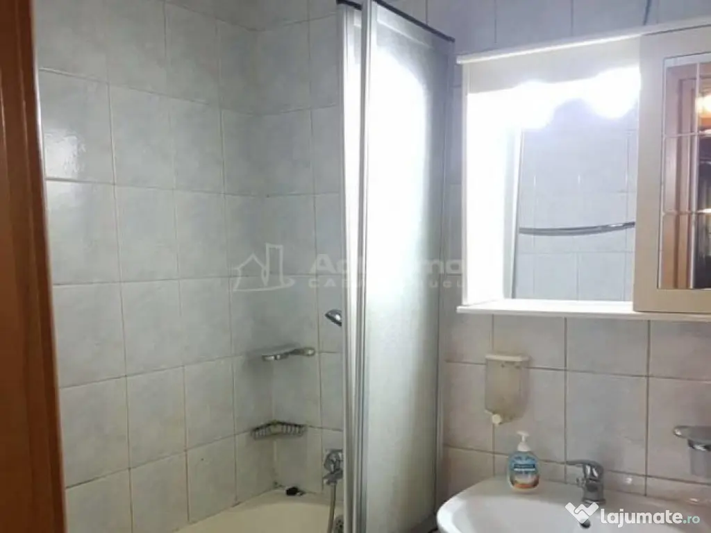 Metrou Timpuri Noi - garsoniera - mobilata si utilata 