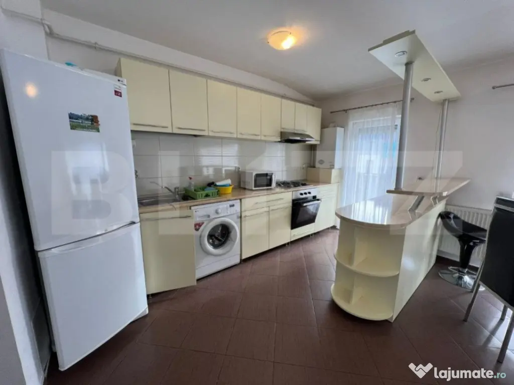 Apartament de 2 camere, 56 mp, aer conditionat, zona Eroilor