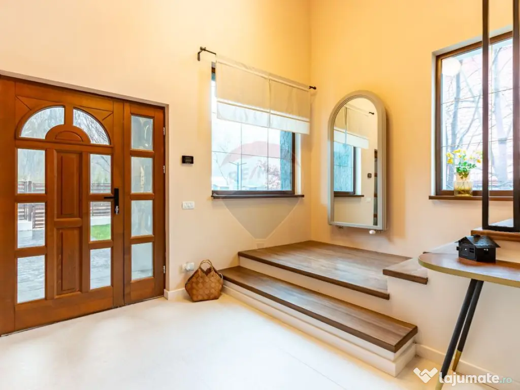 Casă / Vilă de vanzare in Snagov, langa padure, lac la ... 