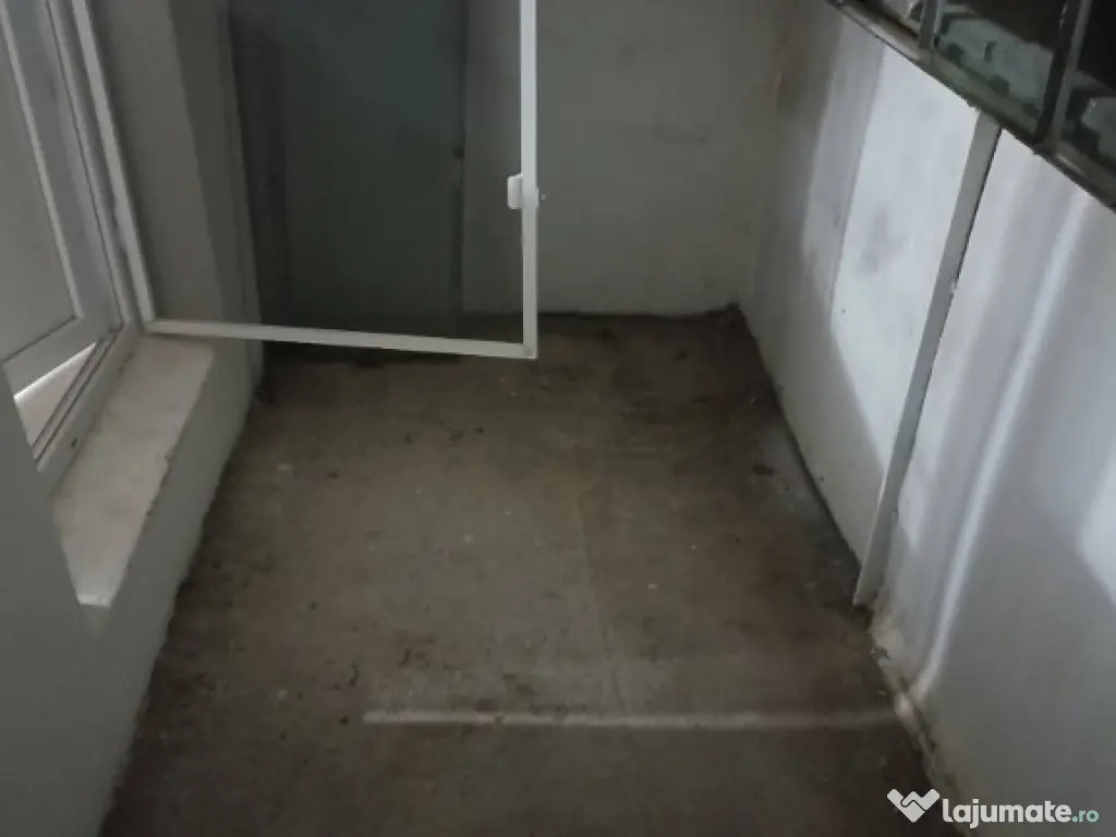 De vânzare apartament cu 2 camere în Sfântu Gheorghe