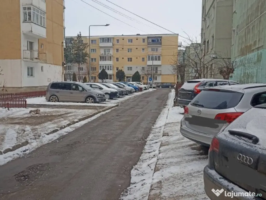 De vânzare apartament cu 2 camere în Sfântu Gheorghe