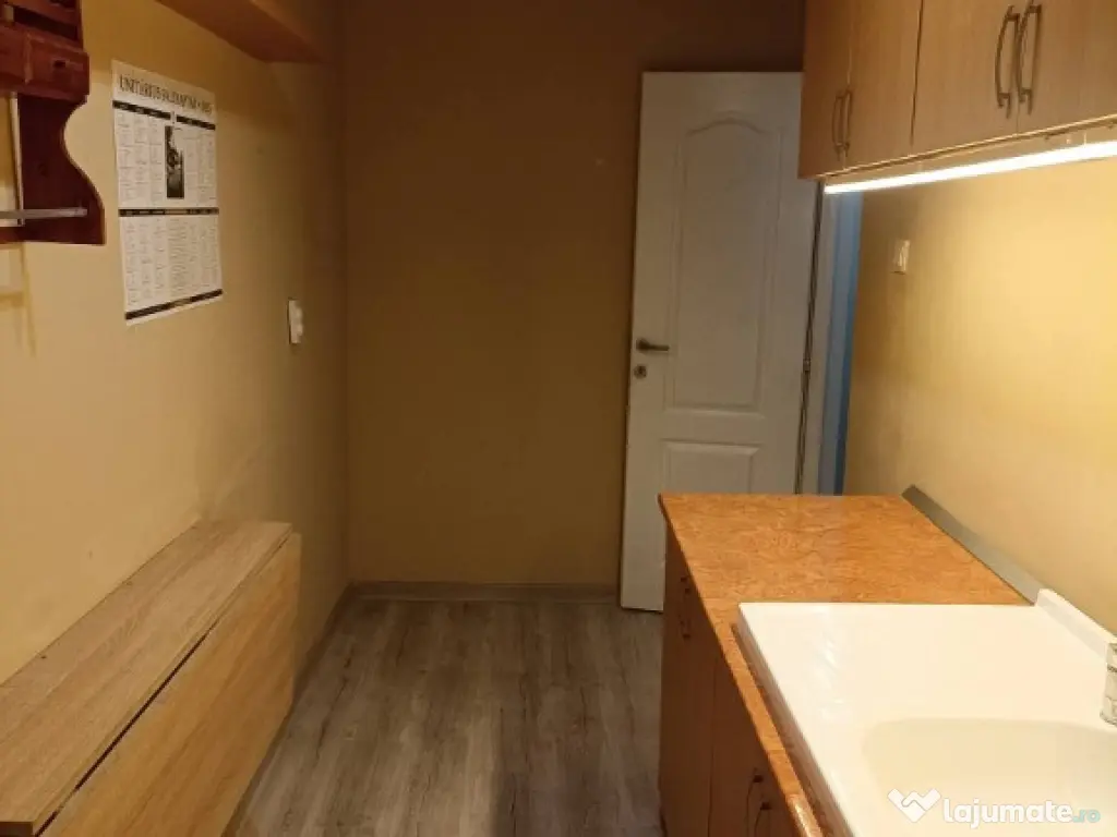 De vânzare apartament cu 2 camere în Sfântu Gheorghe