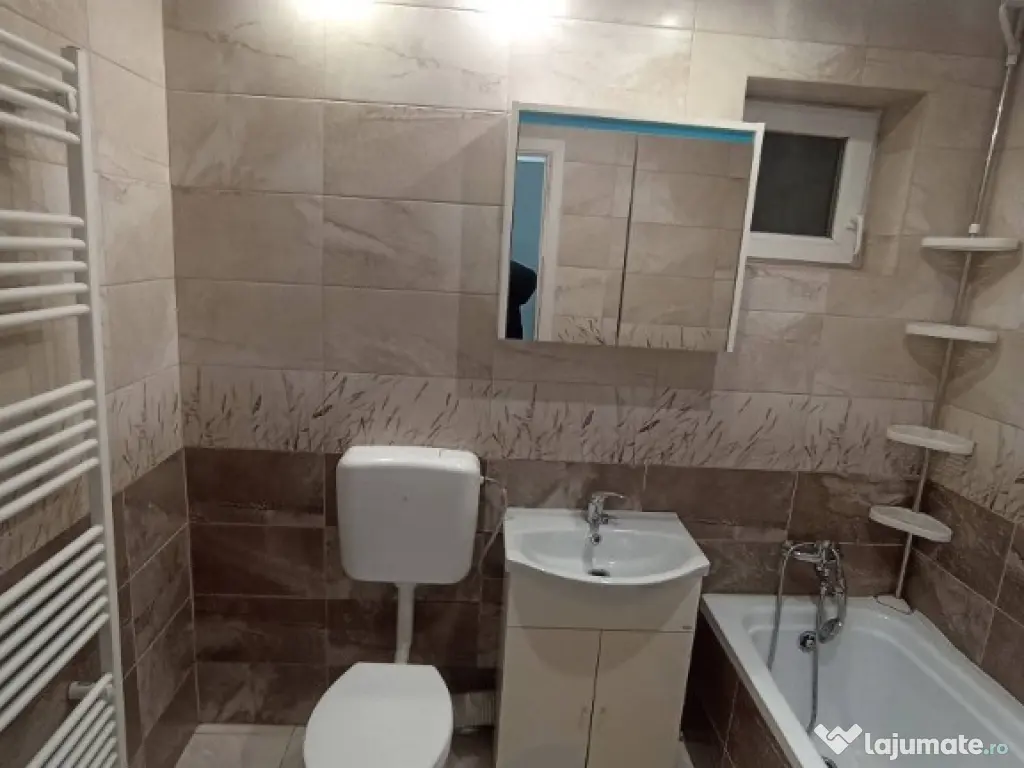 De vânzare apartament cu 2 camere în Sfântu Gheorghe
