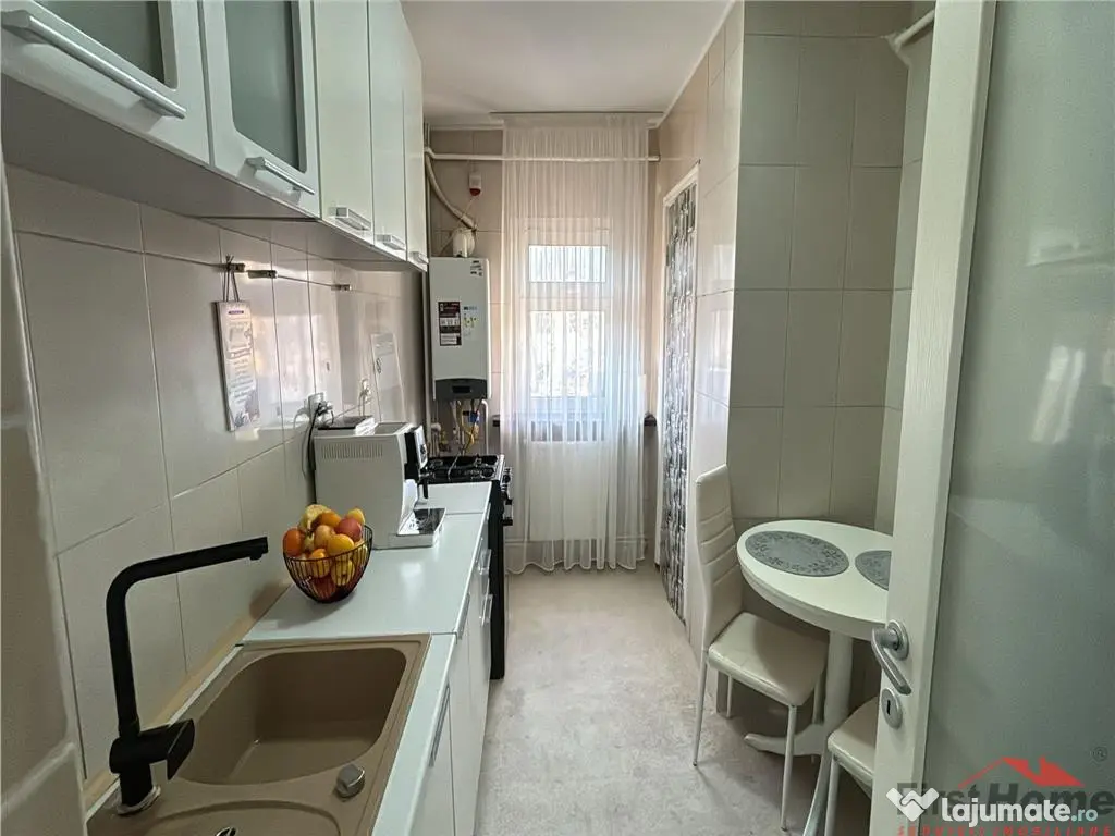 Apartament 4 camere, 82mp, zona Centrala - Pompieri, etaj 3
