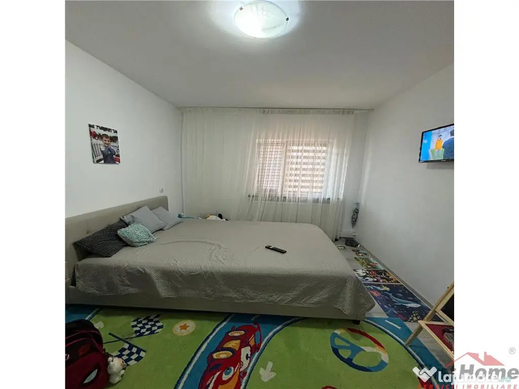 Apartament 4 camere, 82mp, zona Centrala - Pompieri, etaj 3